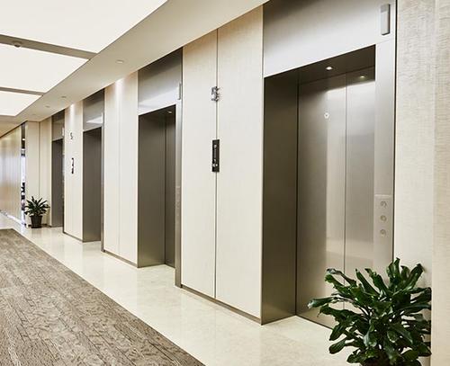 贵州电梯公司讲解电梯防护门的安全措施